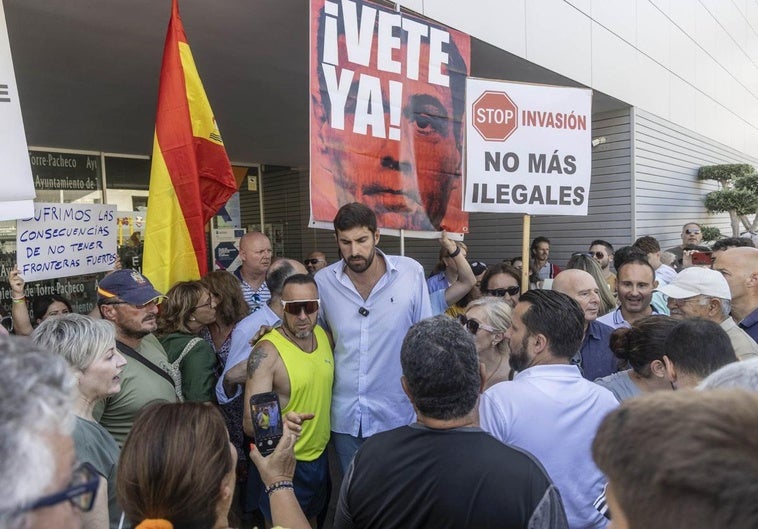 La Fiscalía abre diligencias para valorar si hay delito de odio en las declaraciones del líder de Vox en la Región de Murcia sobre los altercados de Torre Pacheco